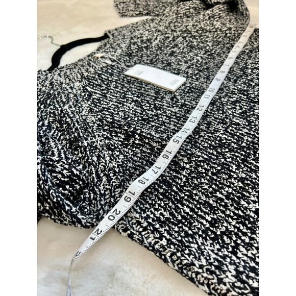 NWT Eileen Fisher Size M Round Neck Boxy Sweater - Black MSRP $268 - Picture 6 of 13